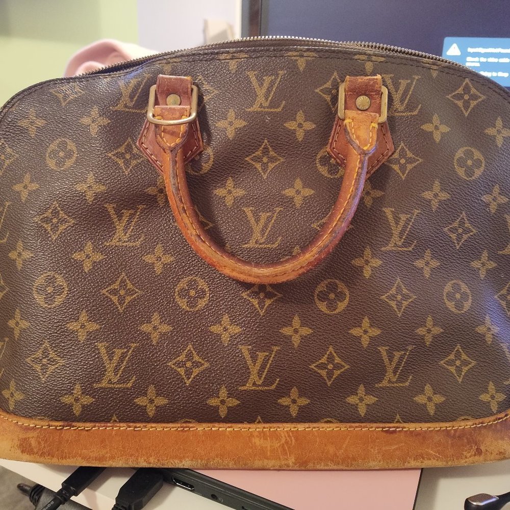 Louis Vuitton Monogram Alma PM